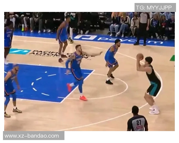 杨瀚森防守表现不佳面对挡拆和波斯特三分显得犹豫不决